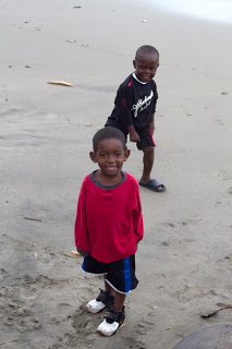 Garafuna children play by the water